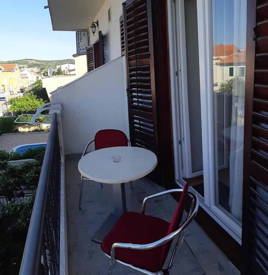 Apartments Lans Vodice Eksteriør bilde