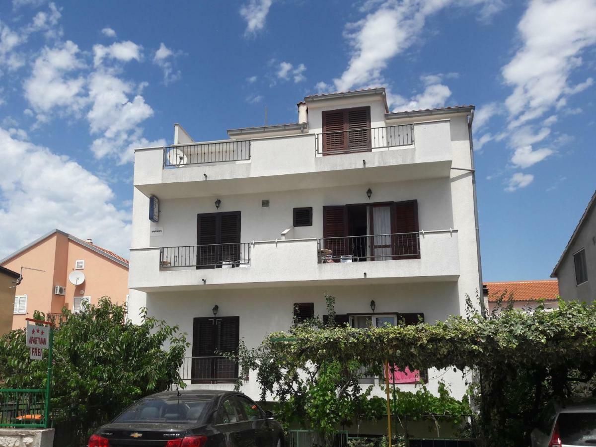 Apartments Lans Vodice Eksteriør bilde