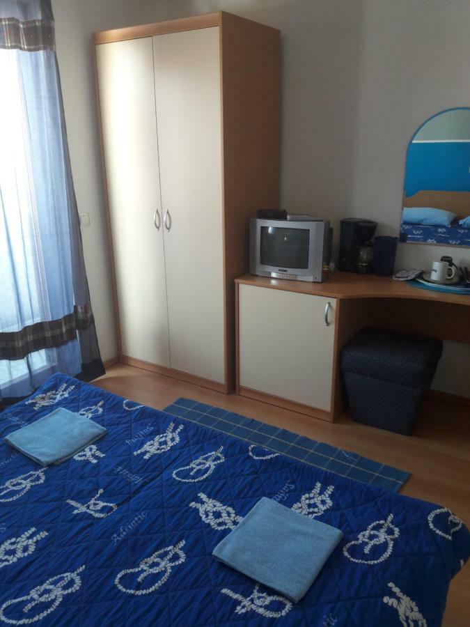 Apartments Lans Vodice Eksteriør bilde