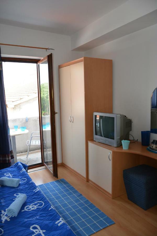 Apartments Lans Vodice Eksteriør bilde